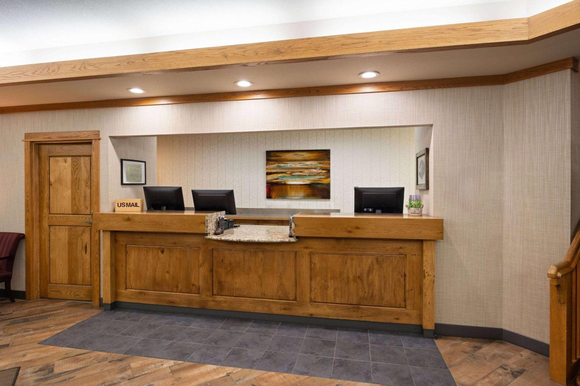Days Inn & Suites By Wyndham Bozeman Eksteriør billede