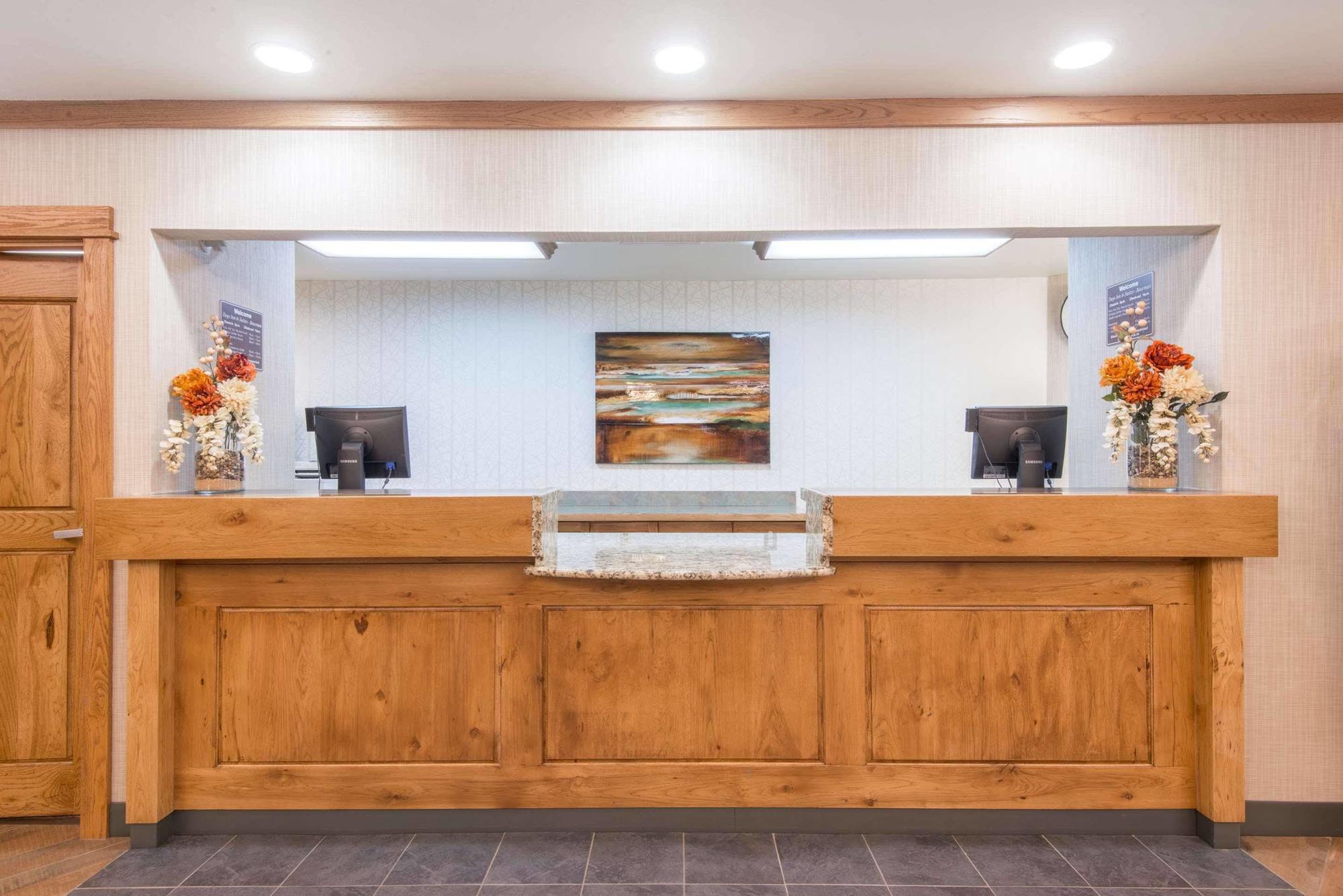 Days Inn & Suites By Wyndham Bozeman Eksteriør billede
